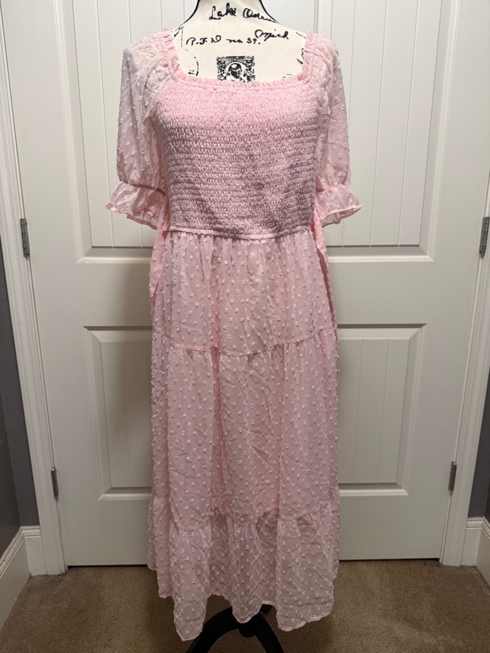Merokeety Puff Sleeve Elastic Smocked Midi Dress. Size L